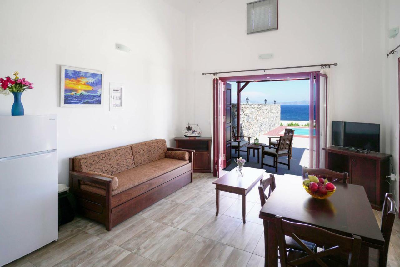 Anefanti Villas Ágios Kírykos Εξωτερικό φωτογραφία
